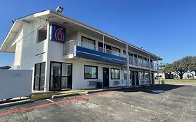 Motel 6 Denton, Tx - Unt